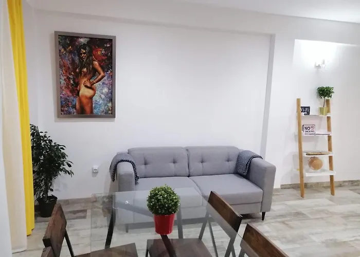 Mezquita- Elite, Parking, Wifi Апартаменти